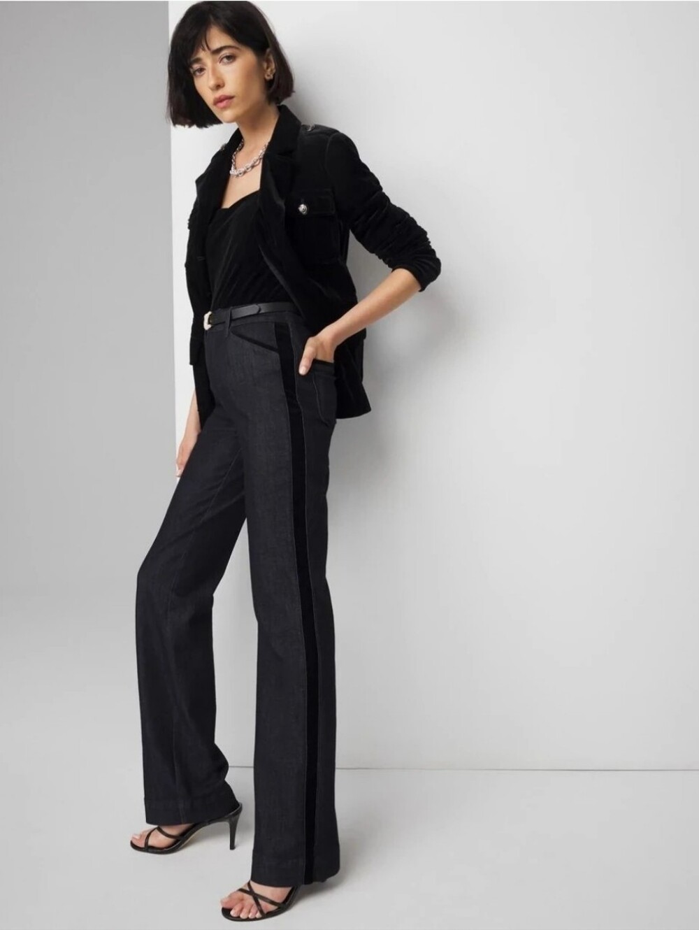 White House Black Market Extra High Rise Trouser Sculpt - Picture 4 of 10